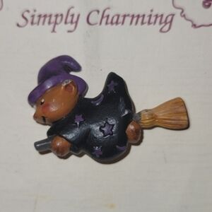 Halloween Brooch Pin Teddy Bear Witch Flying Broom Handcrafted Artisian NEW